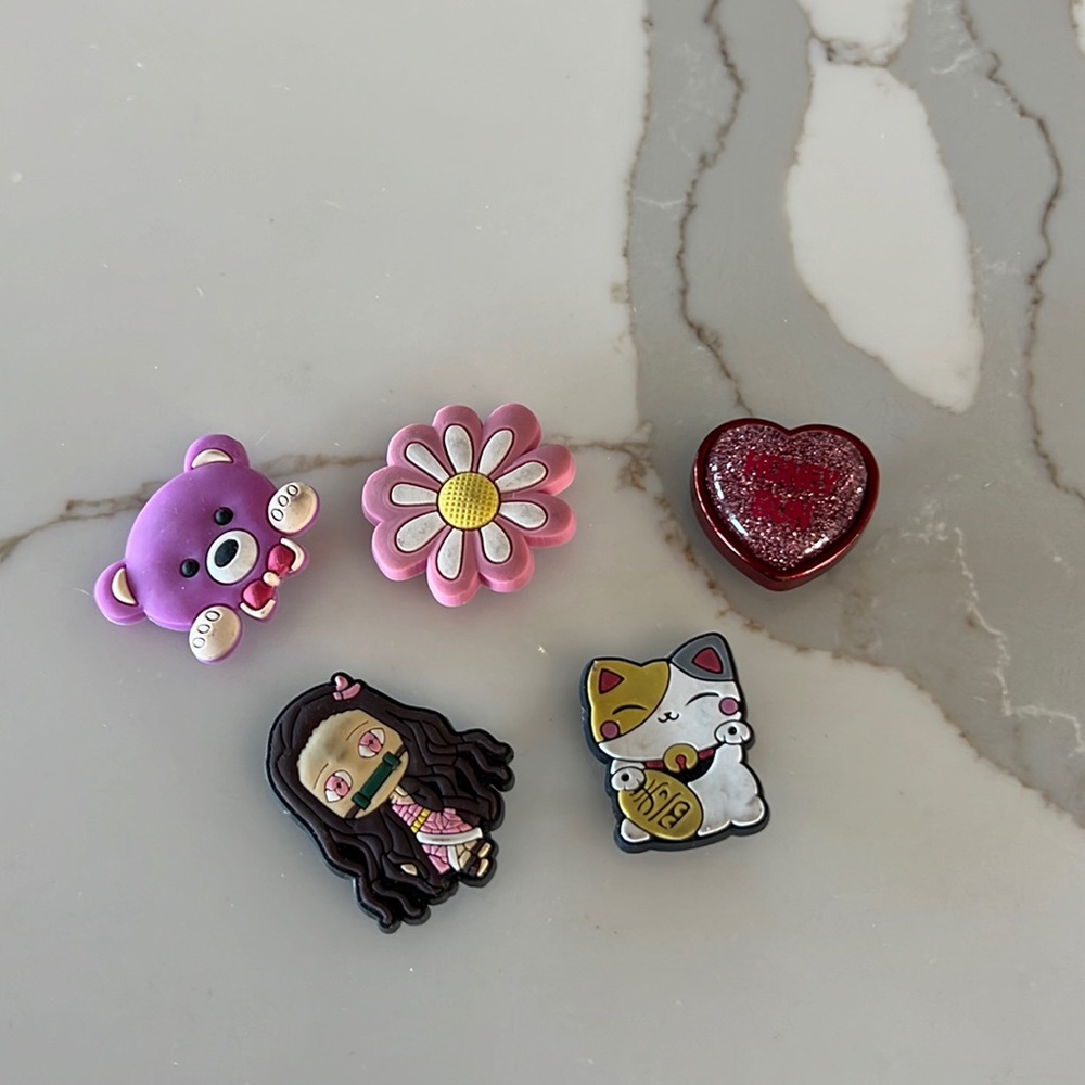 Bundle of Croc charms